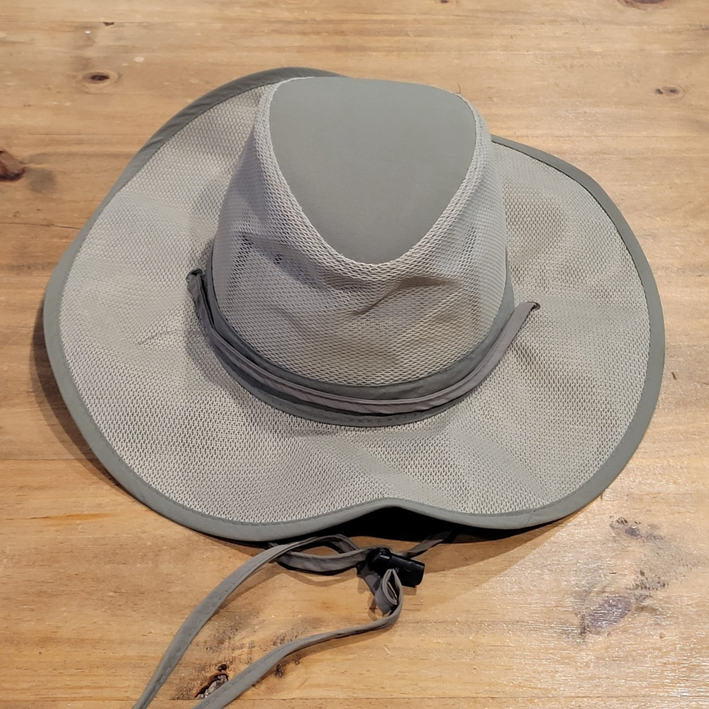 Magellan Men's Safari Sun Hat Khaki Vented Mesh Crown Wide Brim Fishing Size M